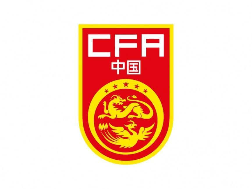 衣服湿透的她